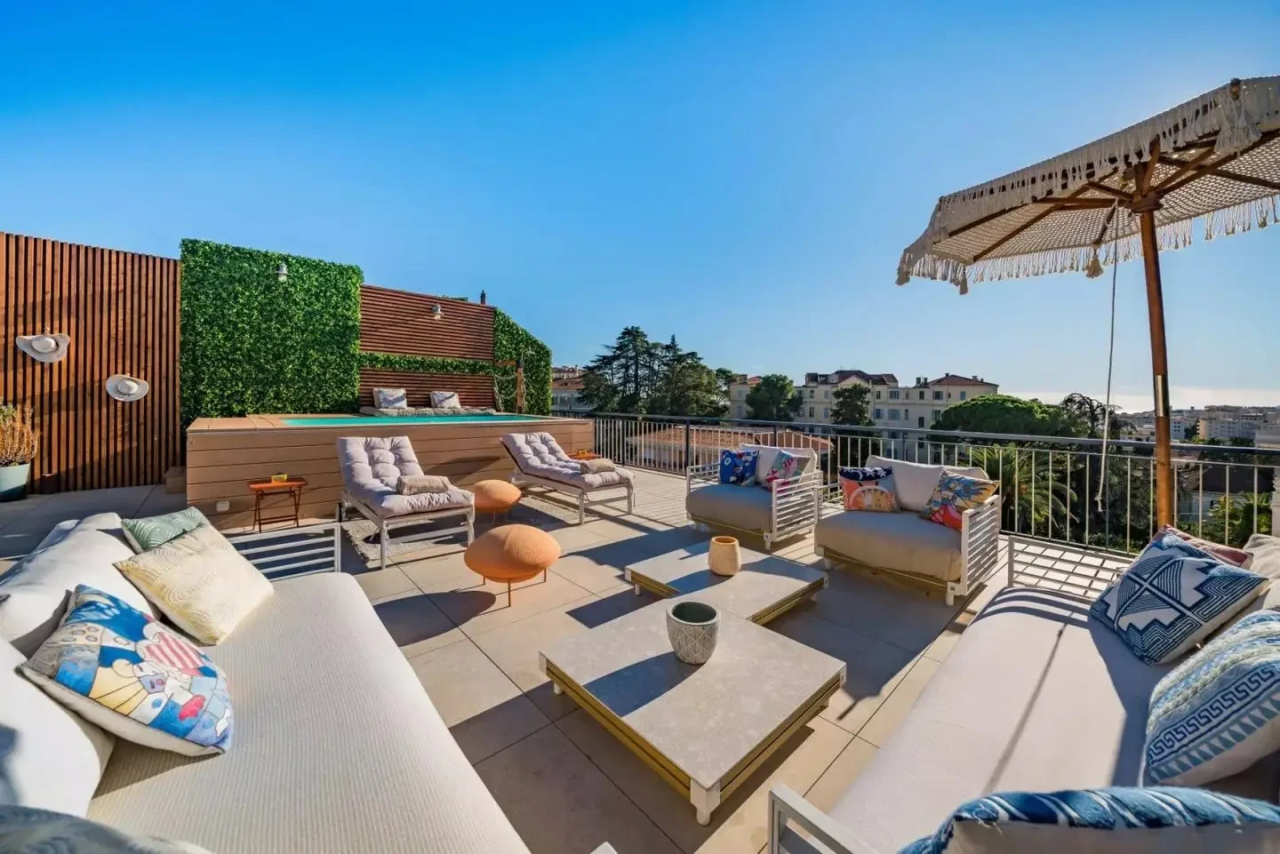 Квартира в Каннах, Франция, 110 м² - фото 1