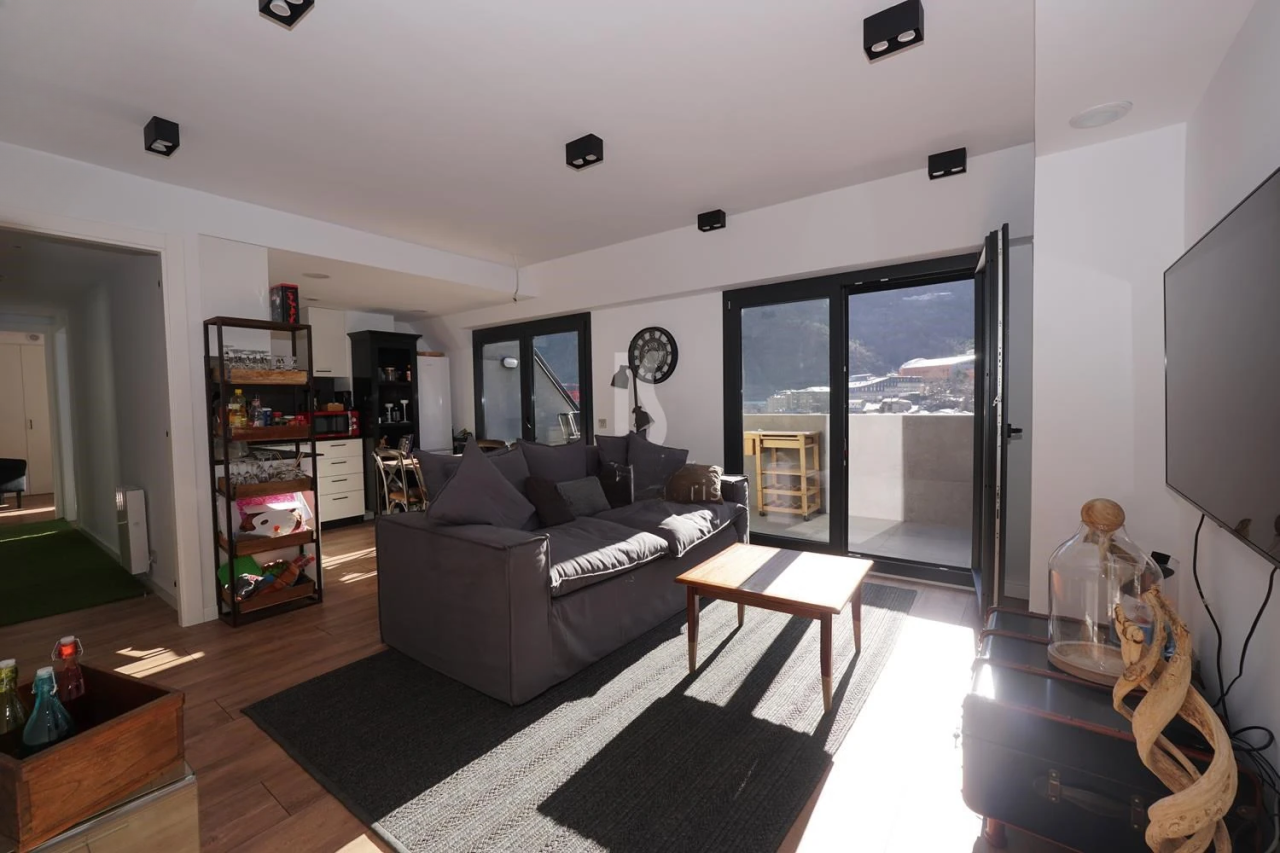Квартира в Санта-Коломе, Андорра, 115 м² - фото 1