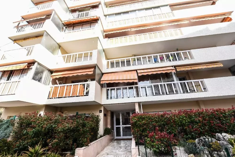Квартира в Каннах, Франция, 28 м² - фото 1