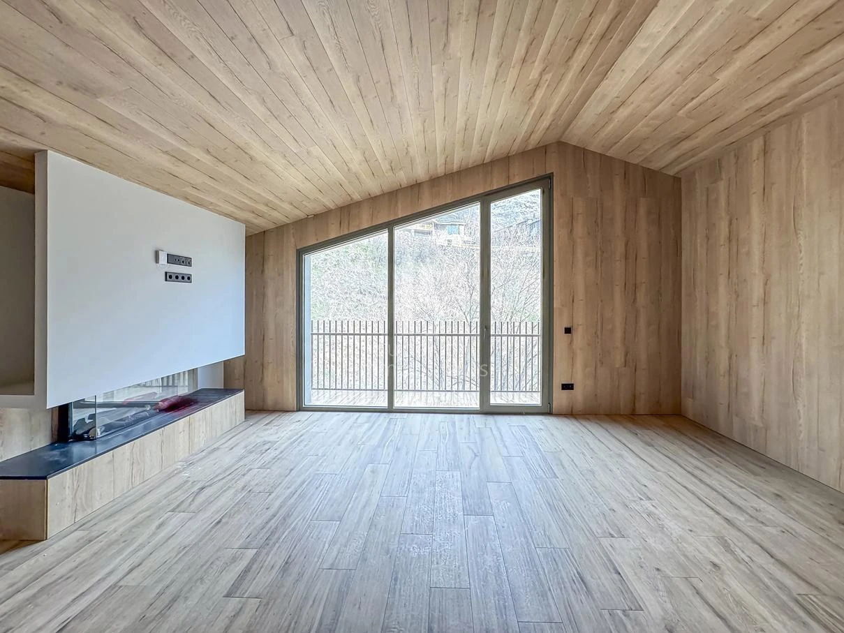 Квартира в Эль-Тартере, Андорра, 163 м² - фото 1