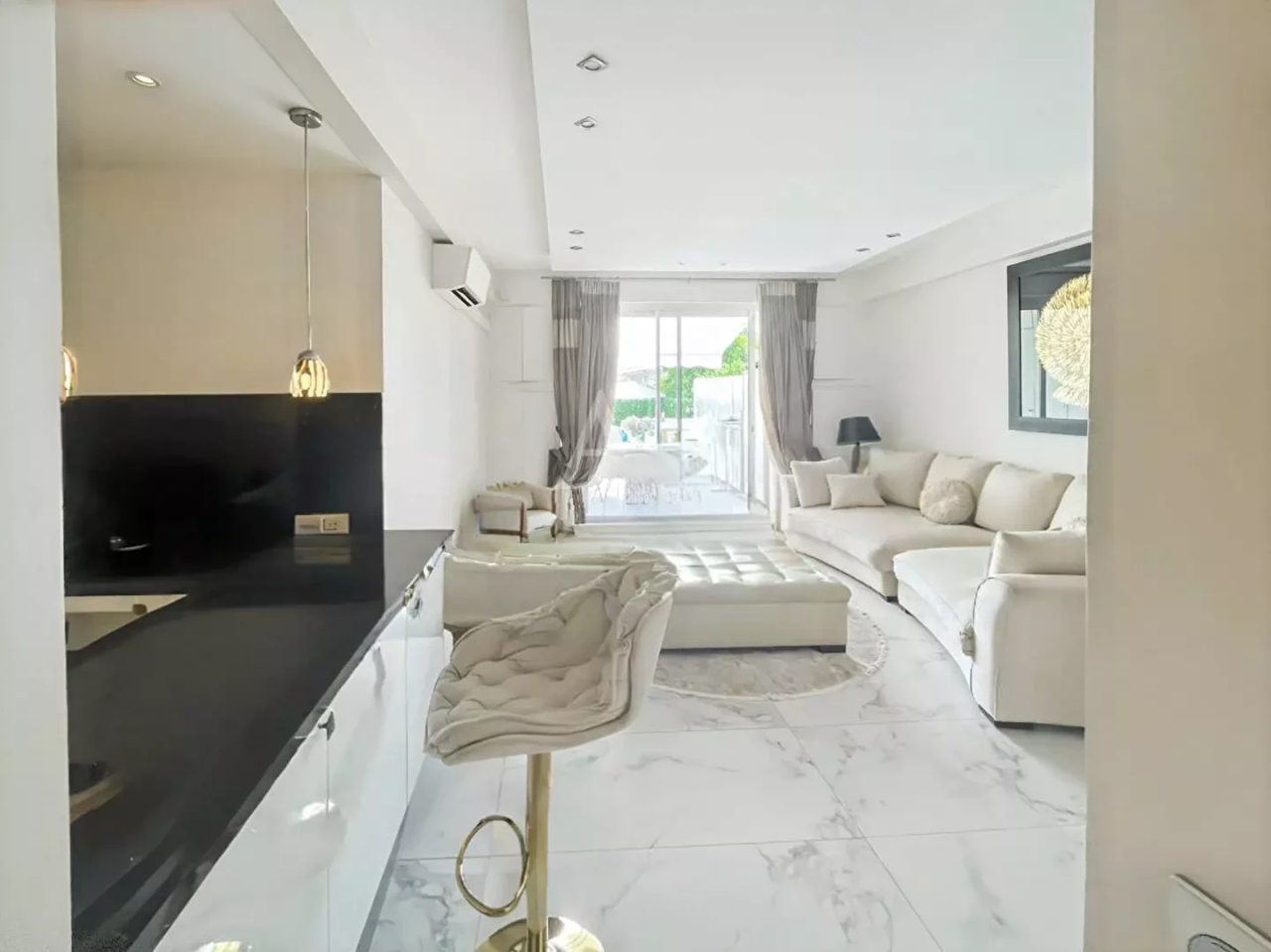 Квартира в Каннах, Франция, 51 м² - фото 1