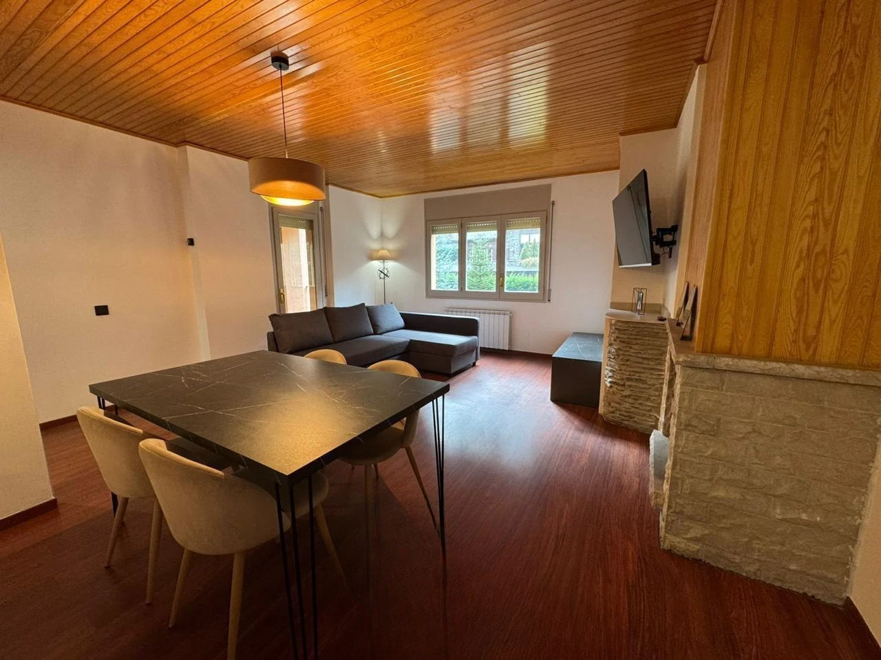 Квартира в Аринсале, Андорра, 100 м² - фото 1