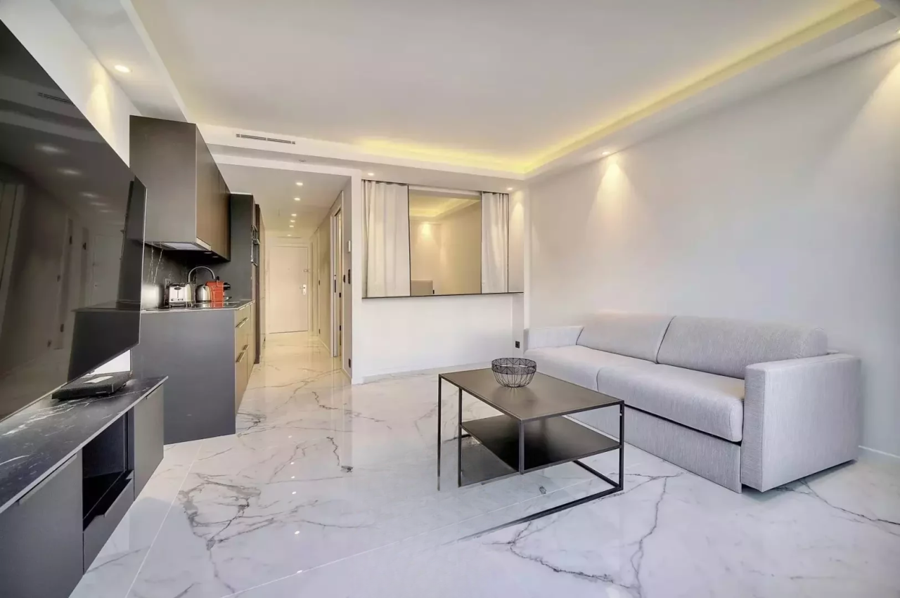 Квартира в Каннах, Франция, 32 м² - фото 2