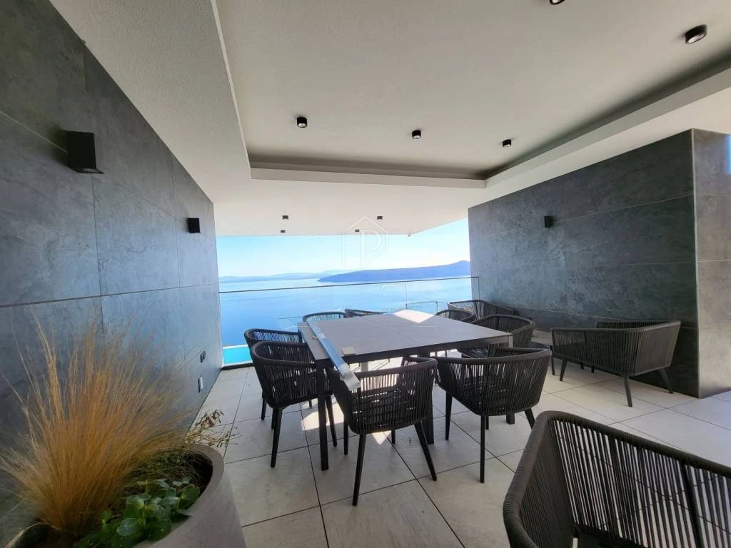 Дом в Опатии, Хорватия, 350 м² - фото 2