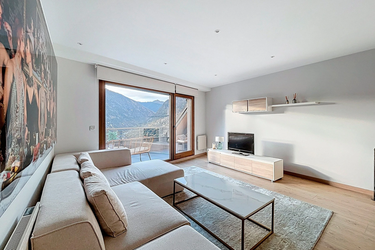 Квартира в Эскальдесе, Андорра, 140 м² - фото 2
