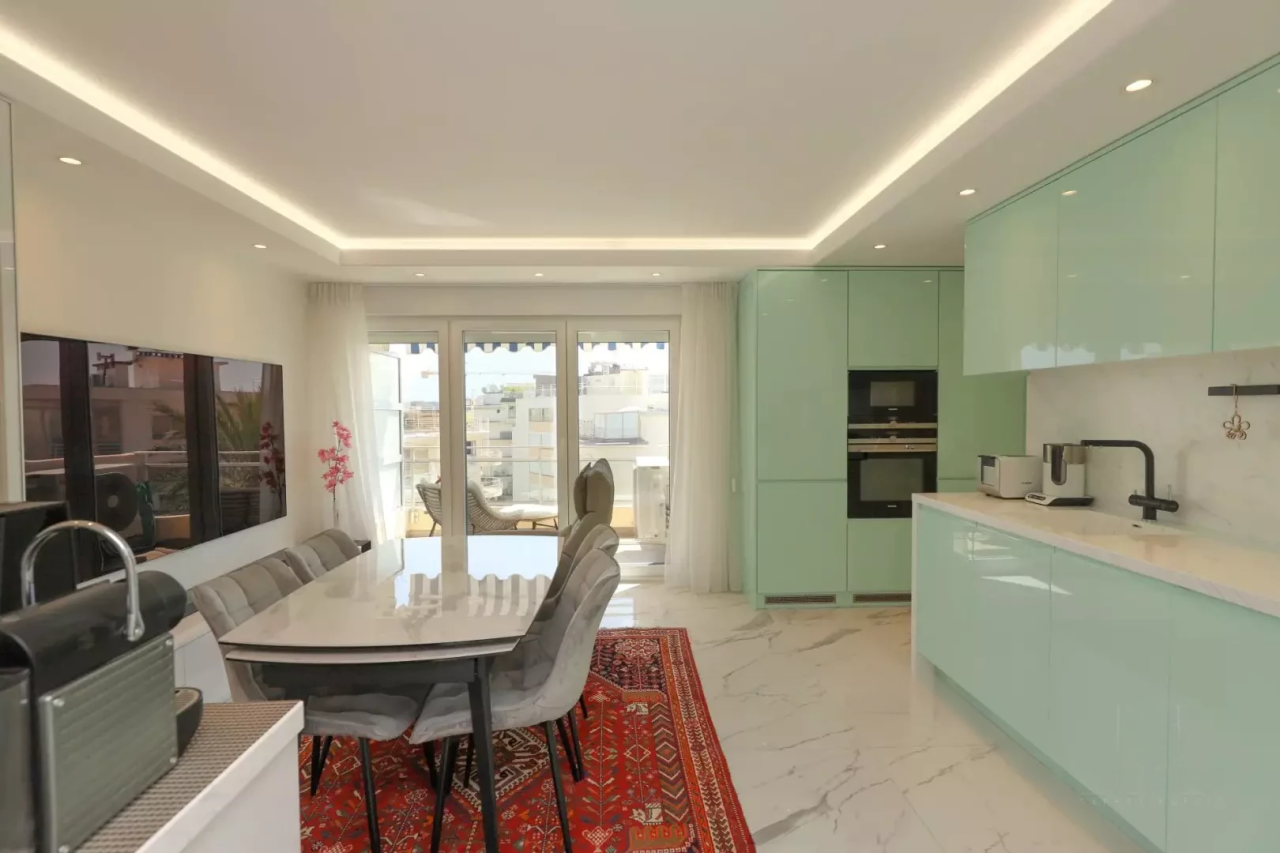Квартира в Каннах, Франция, 35 м² - фото 2