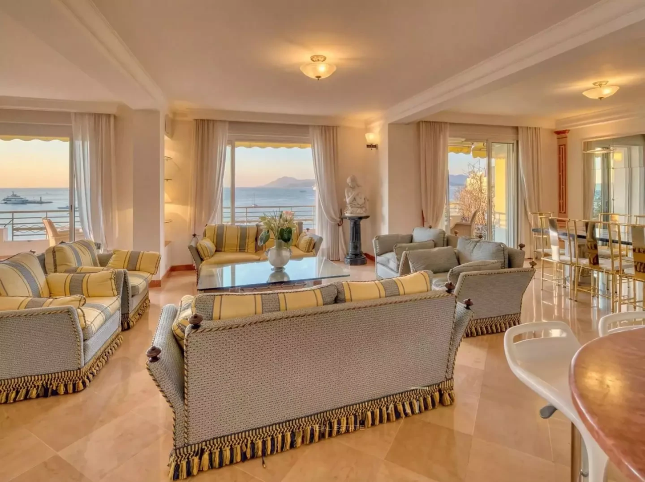 Квартира в Каннах, Франция, 270 м² - фото 3