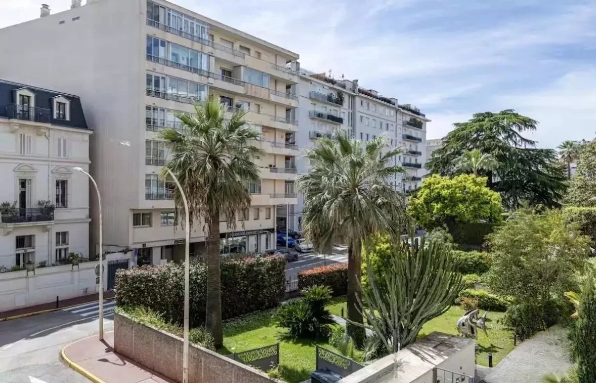 Квартира в Каннах, Франция, 30 м² - фото 3