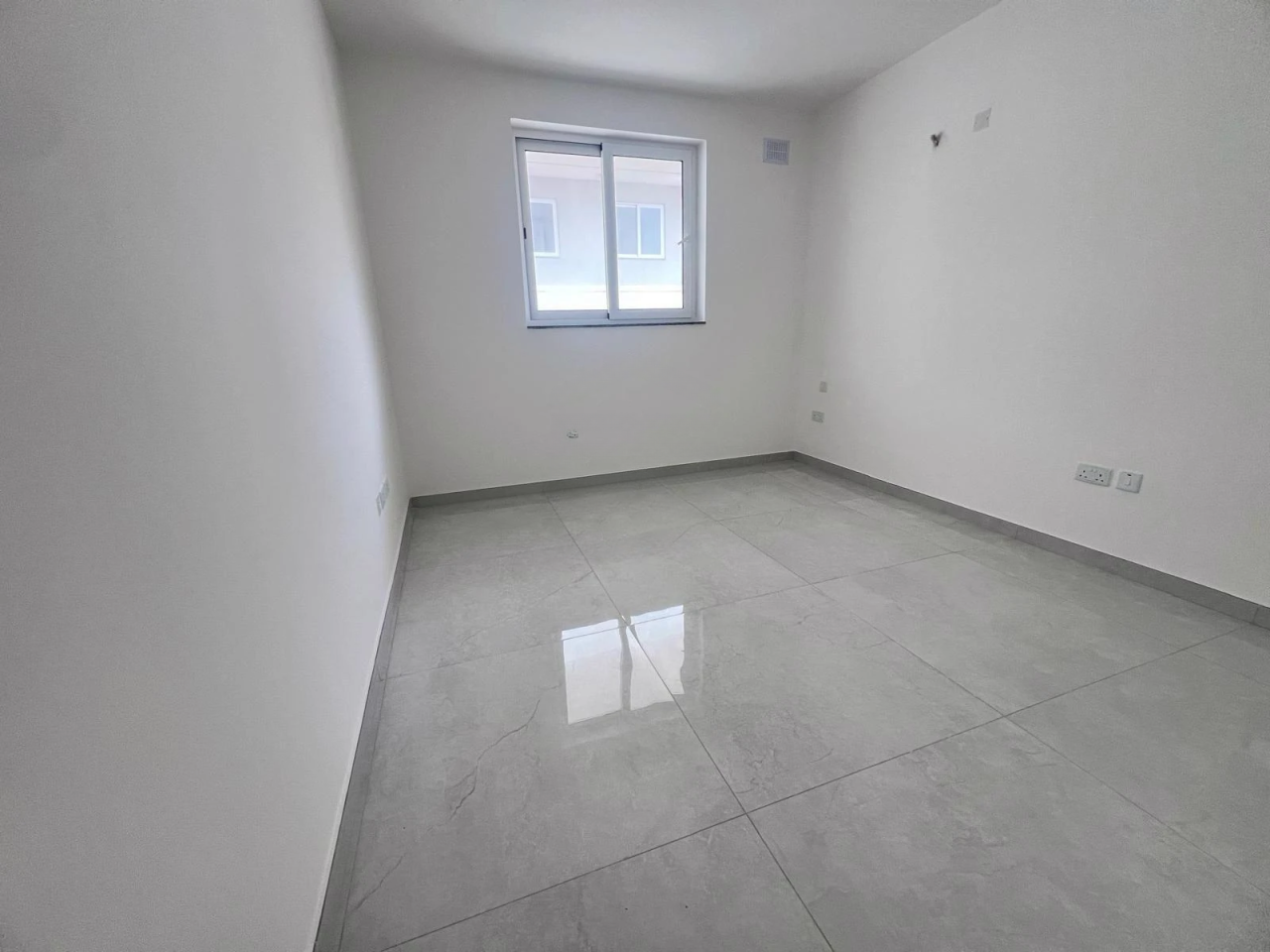 Квартира в Сан-Лоренце, Мальта, 99 м² - фото 4