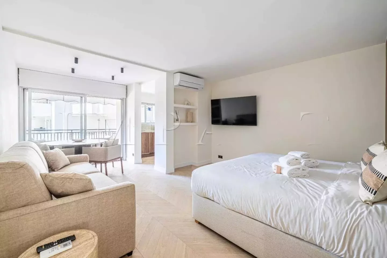 Квартира в Каннах, Франция, 30 м² - фото 4