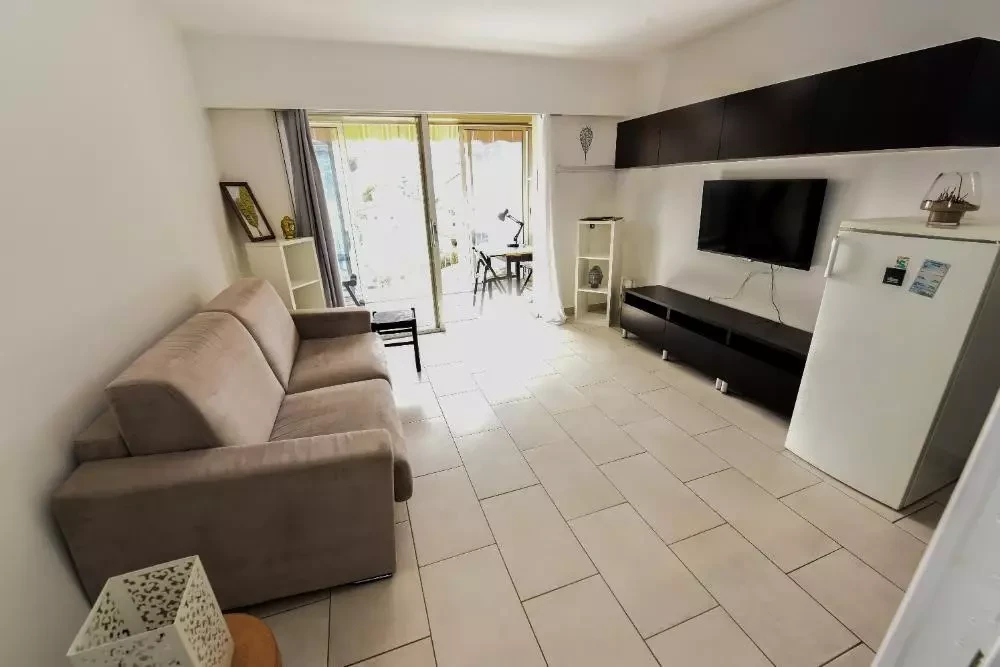 Квартира в Каннах, Франция, 28 м² - фото 5