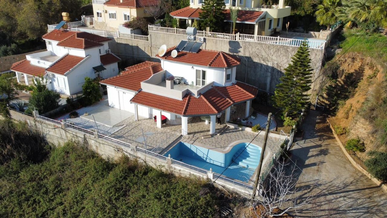 Вилла в Алании, Турция, 180 м² - фото 1