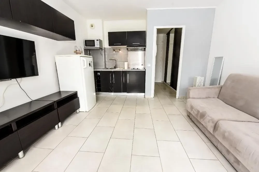 Квартира в Каннах, Франция, 28 м² - фото 6