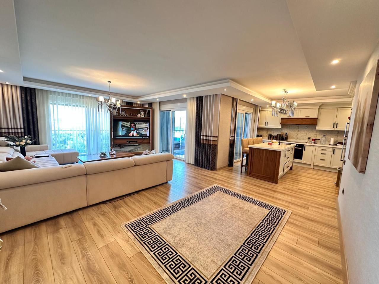 Вилла в Алании, Турция, 200 м² - фото 1