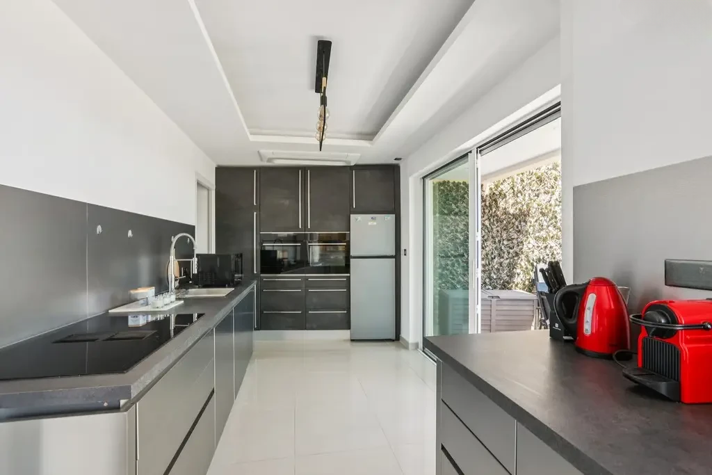 Квартира в Каннах, Франция, 78 м² - фото 7