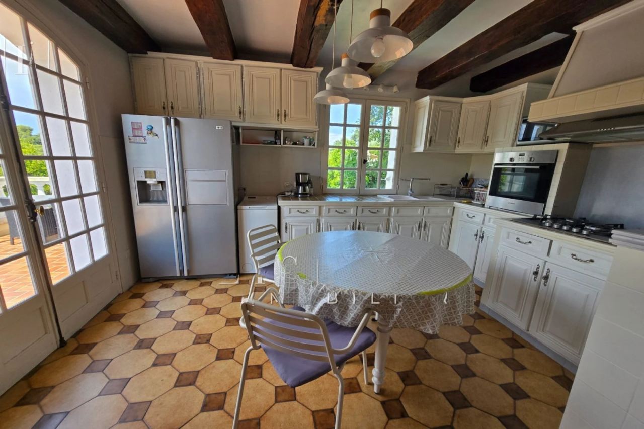 Квартира в Каннах, Франция, 240 м² - фото 7