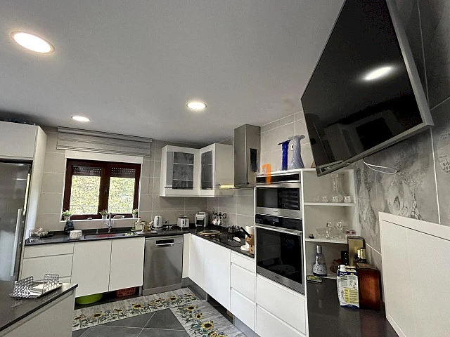 Квартира в Сан-Жулиа-де-Лории, Андорра, 200 м² - фото 8