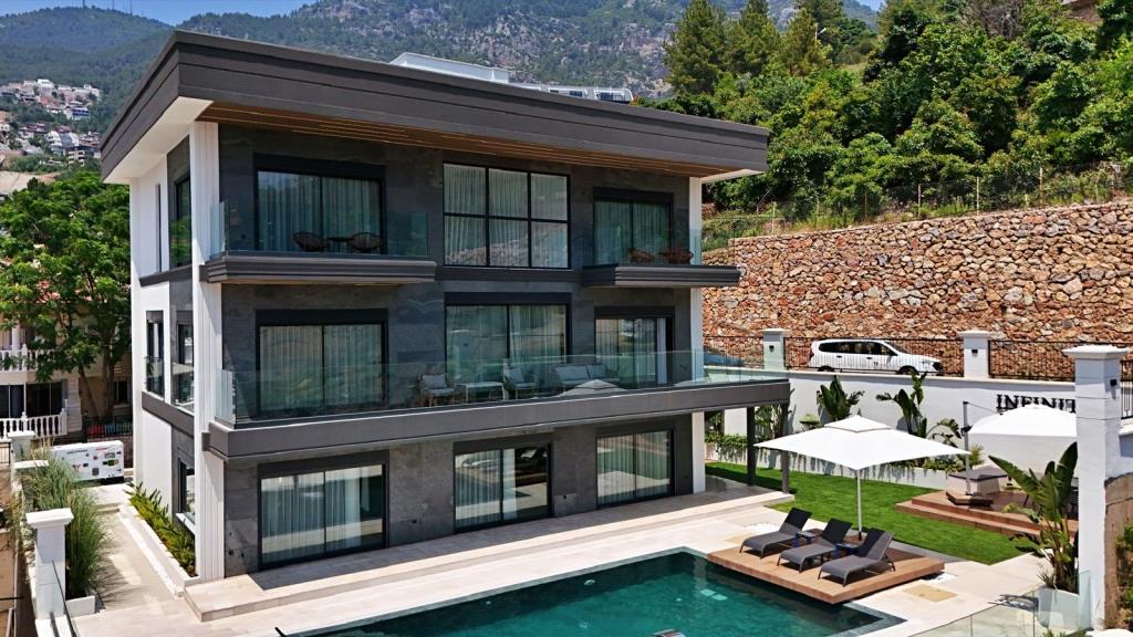 Вилла в Алании, Турция, 525 м² - фото 1