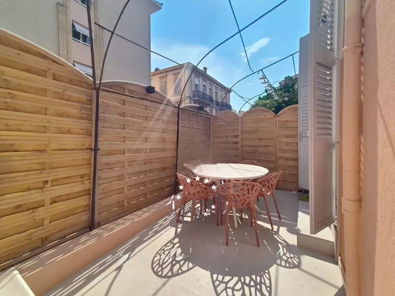 Квартира в Каннах, Франция, 30 м² - фото 10