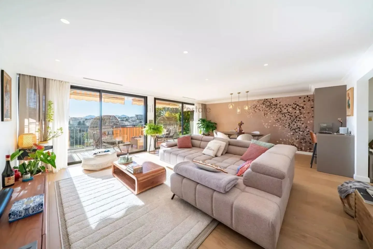 Квартира в Каннах, Франция, 110 м² - фото 11