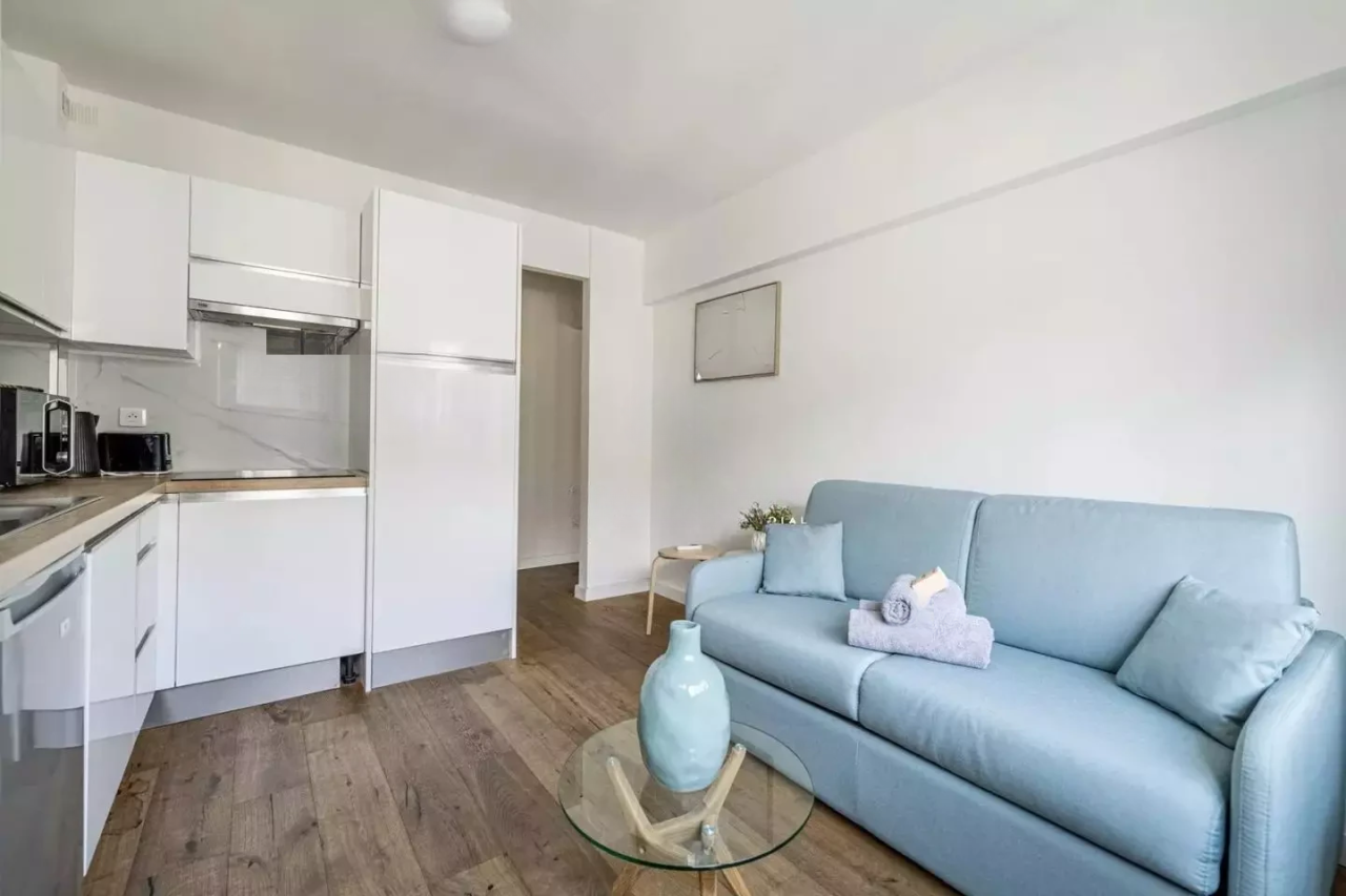 Квартира в Каннах, Франция, 31 м² - фото 13