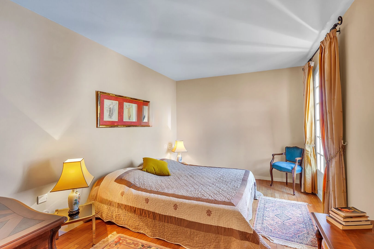 Квартира в Каннах, Франция, 228 м² - фото 14