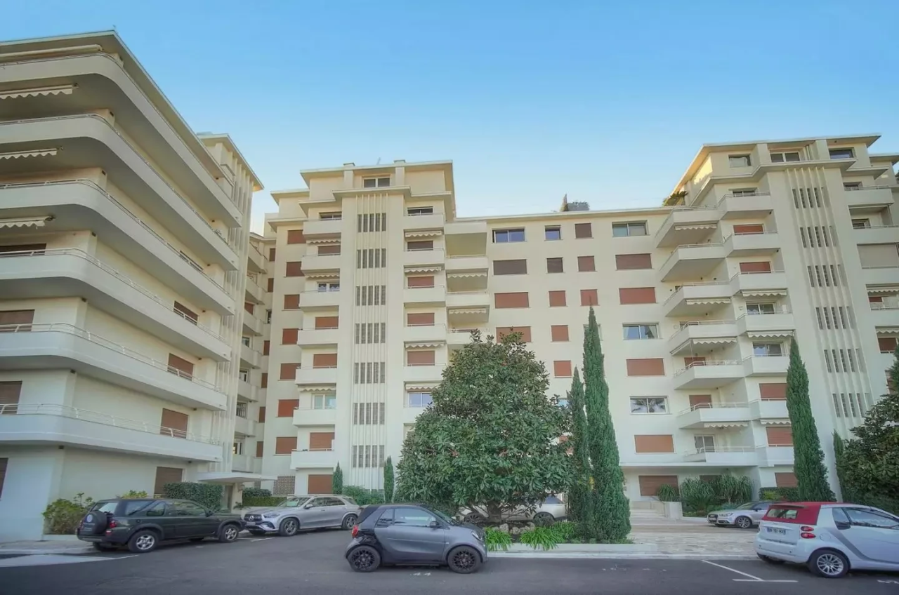 Квартира в Каннах, Франция, 46 м² - фото 15