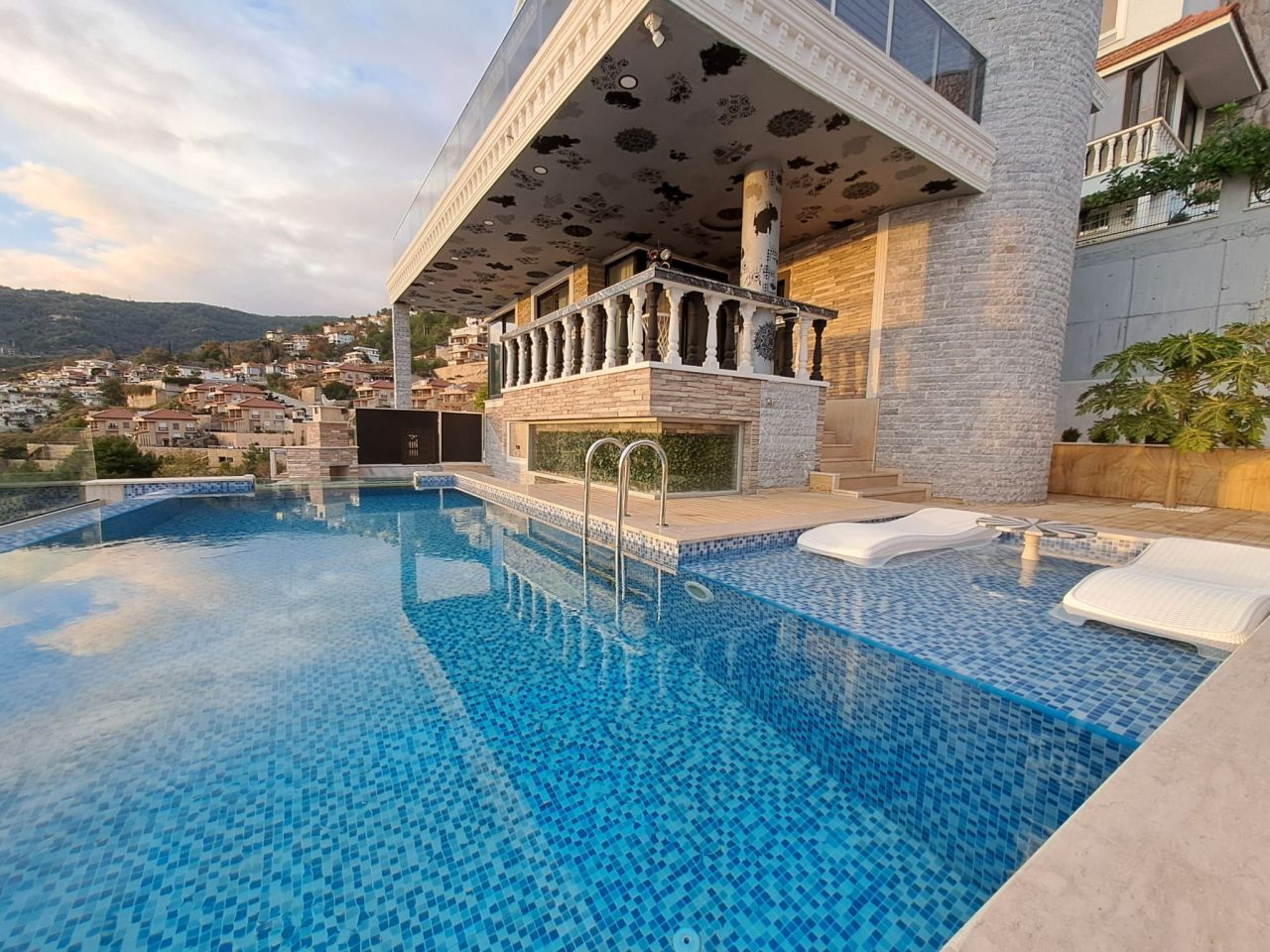 Вилла в Алании, Турция, 300 м² - фото 2