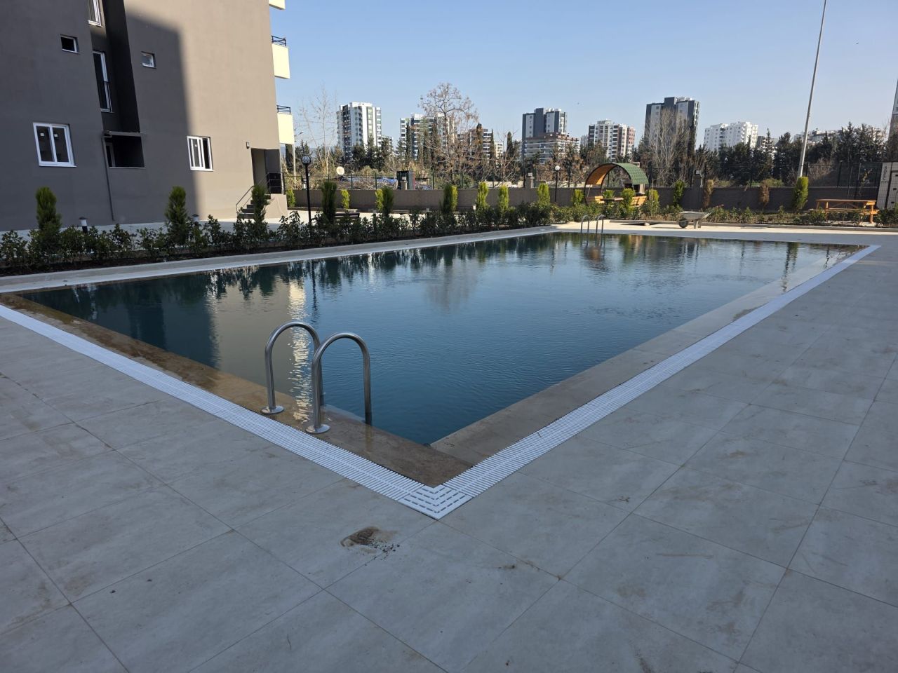 Квартира в Мерсине, Турция, 43 м² - фото 1