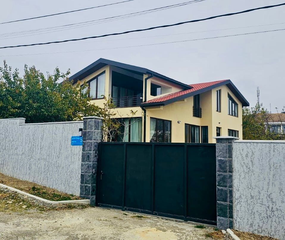 Дом в Тбилиси, Грузия, 363 м² - фото 2