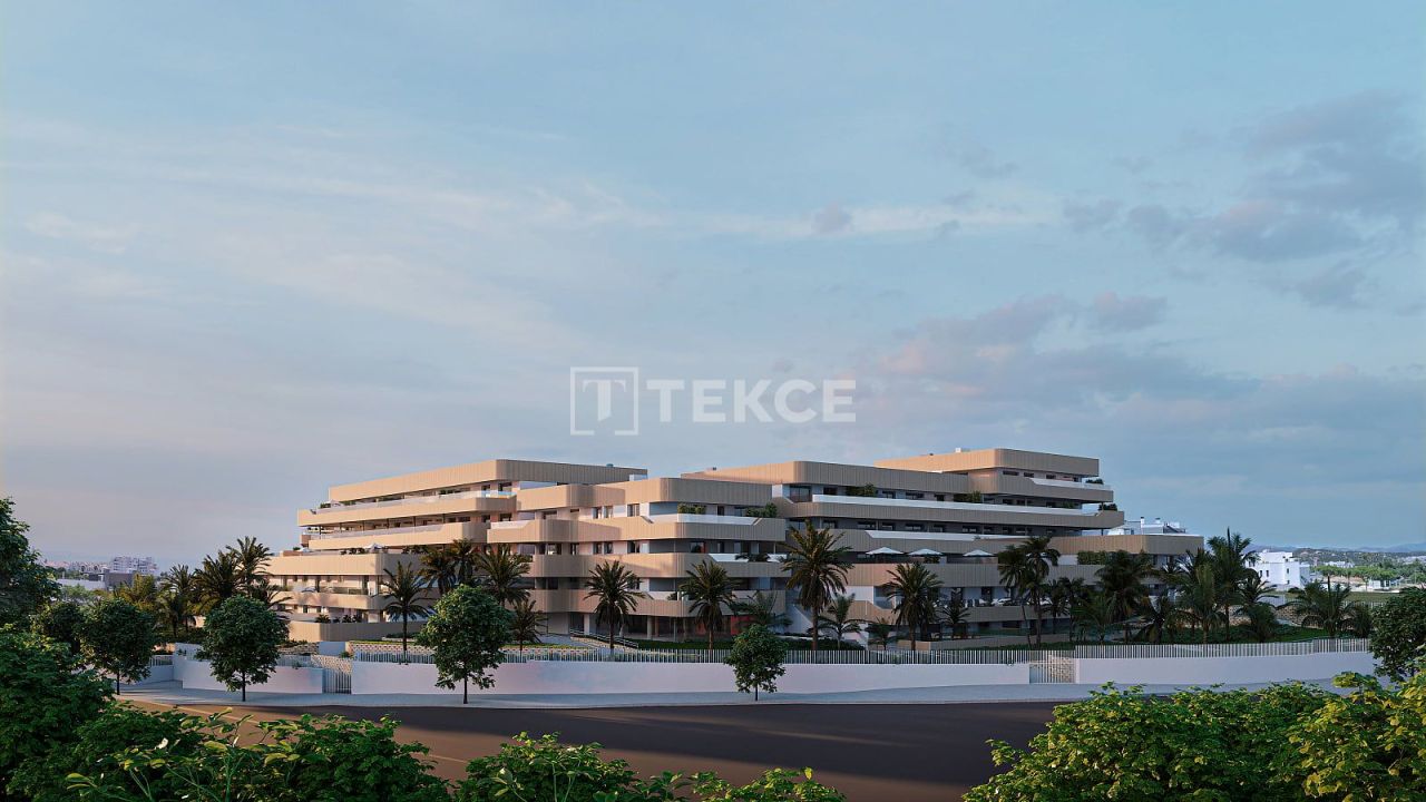Апартаменты в Эстепоне, Испания, 181 м² - фото 1