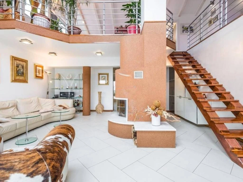Квартира в Опатии, Хорватия, 222 м² - фото 1