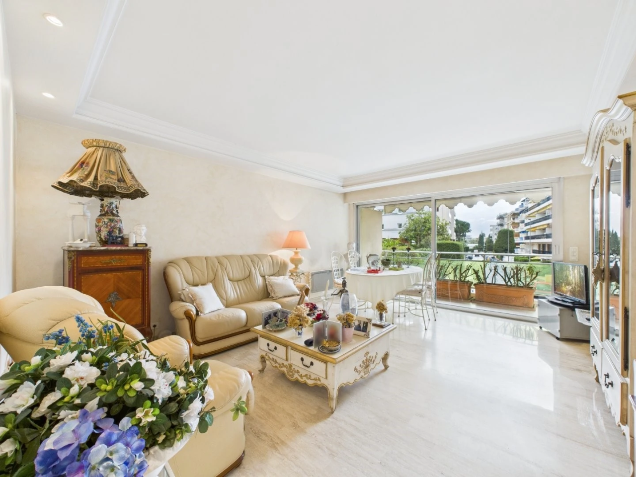Квартира в Каннах, Франция, 73 м² - фото 1