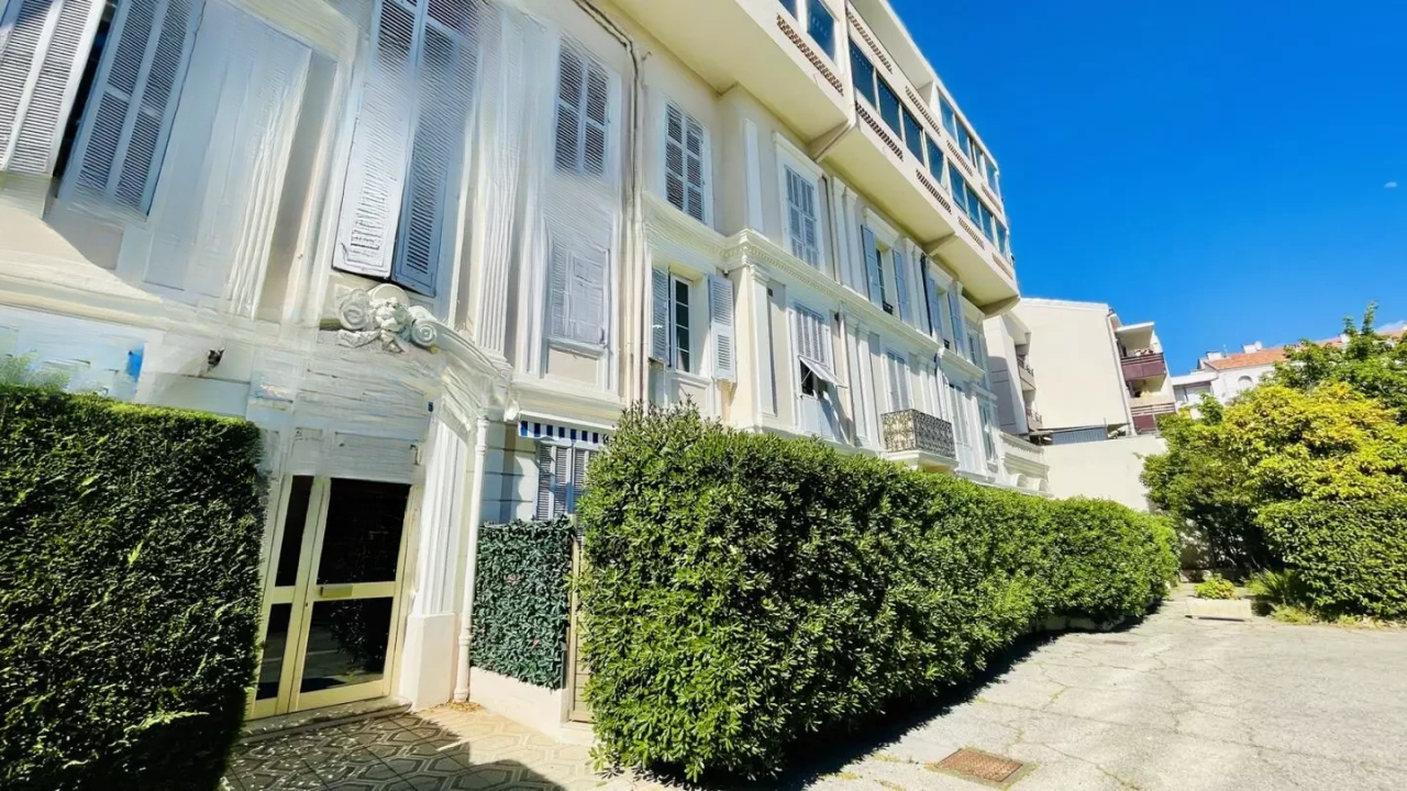 Квартира в Каннах, Франция, 140 м² - фото 1