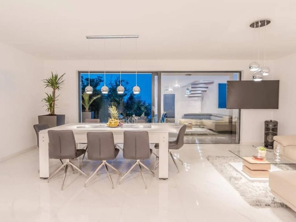 Квартира в Опатии, Хорватия, 210 м² - фото 1