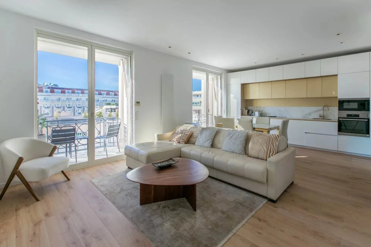 Квартира в Каннах, Франция, 71 м² - фото 1