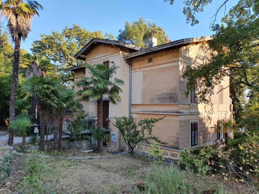 Квартира в Опатии, Хорватия, 244 м² - фото 2