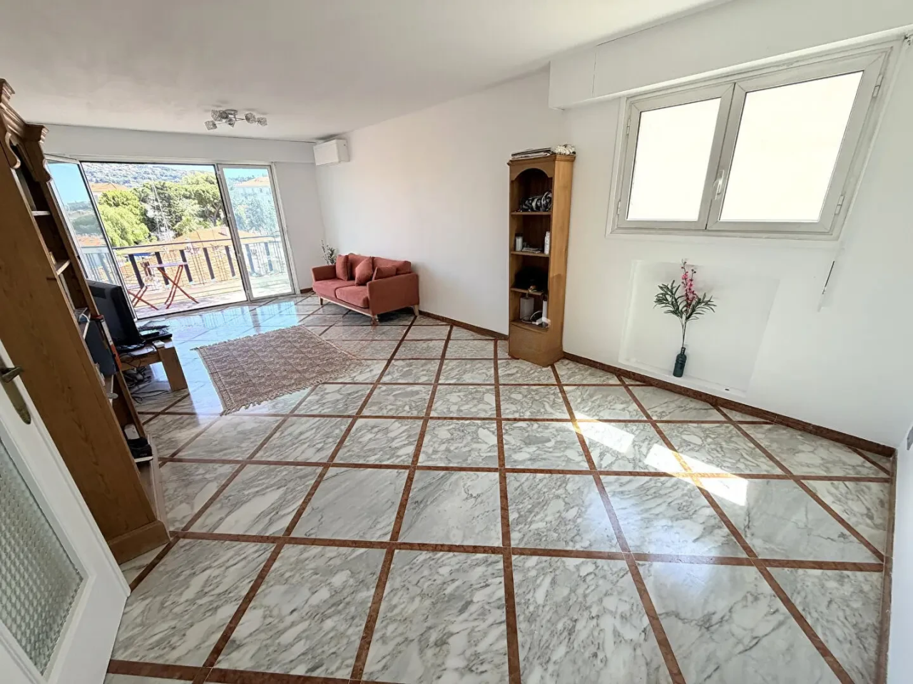 Квартира в Каннах, Франция, 85 м² - фото 2