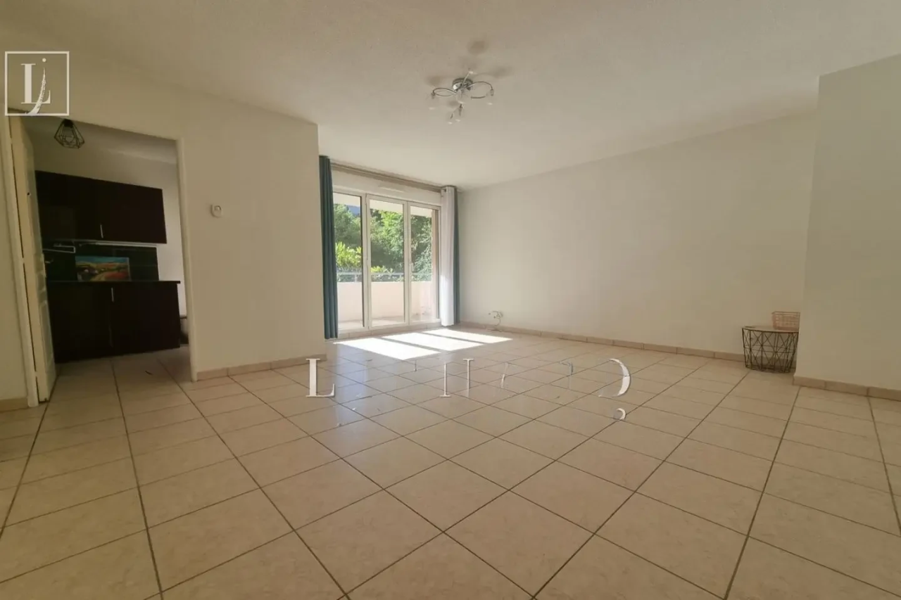 Квартира в Каннах, Франция, 60 м² - фото 2