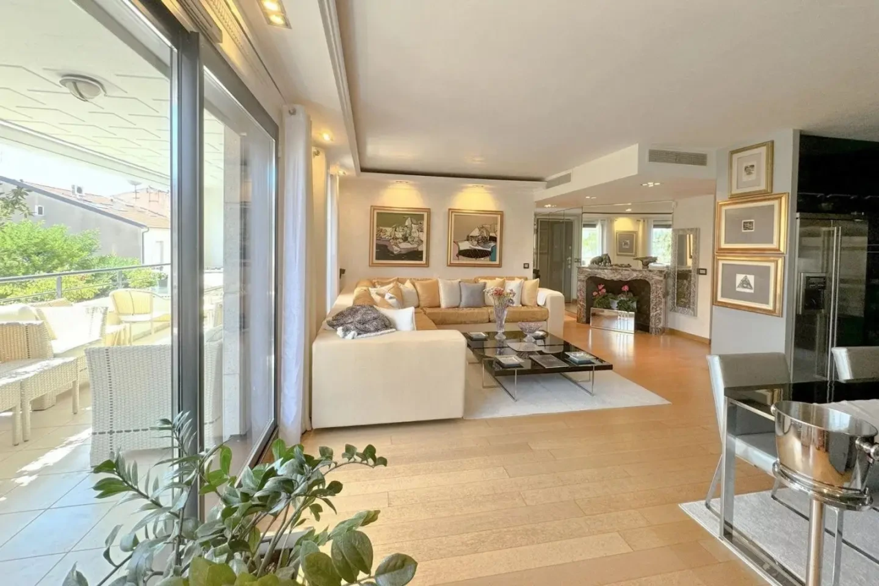 Квартира в Каннах, Франция, 95 м² - фото 3