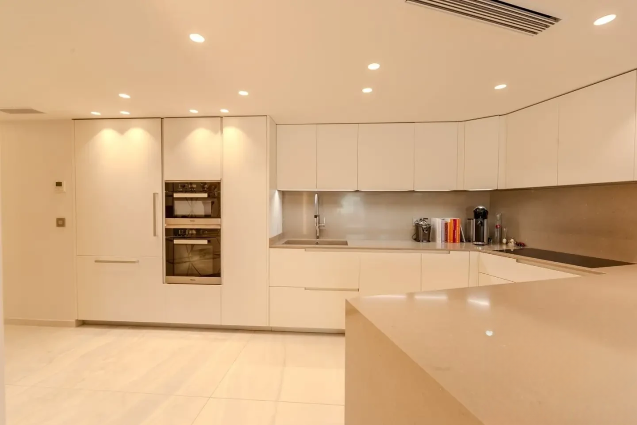 Квартира в Каннах, Франция, 135 м² - фото 3