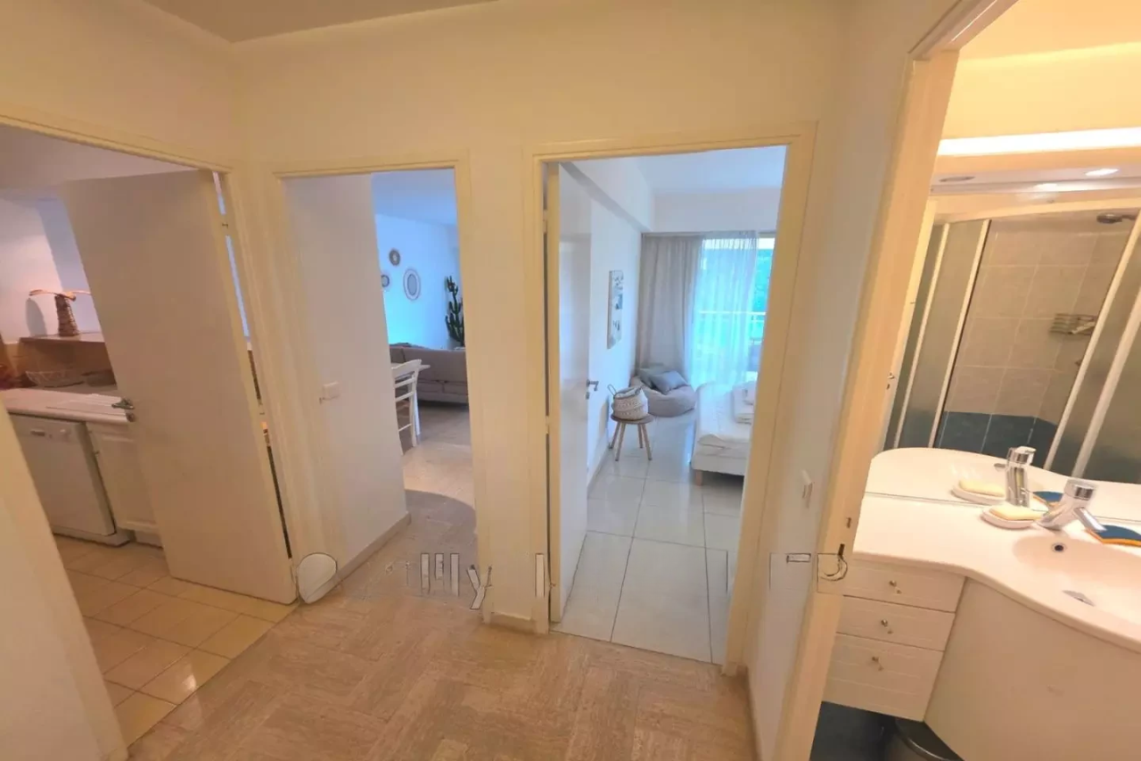 Квартира в Каннах, Франция, 44 м² - фото 5