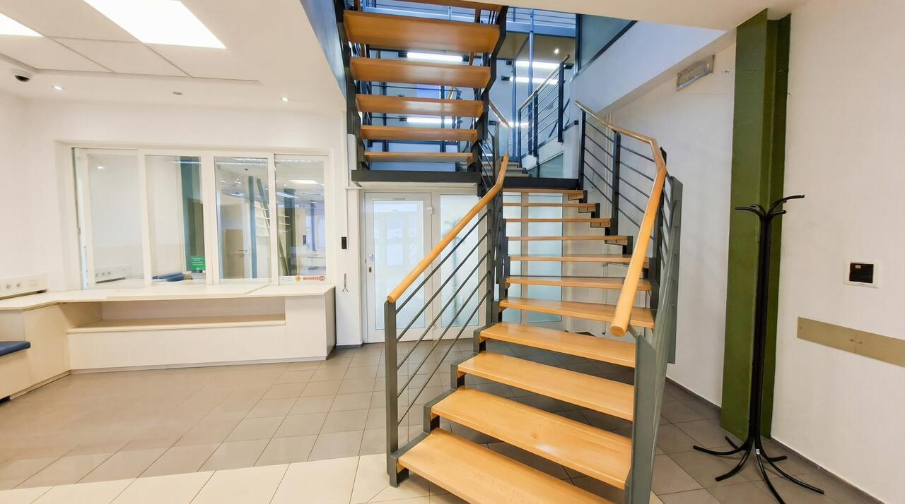 Офис в Любляне, Словения, 730 м² - фото 6