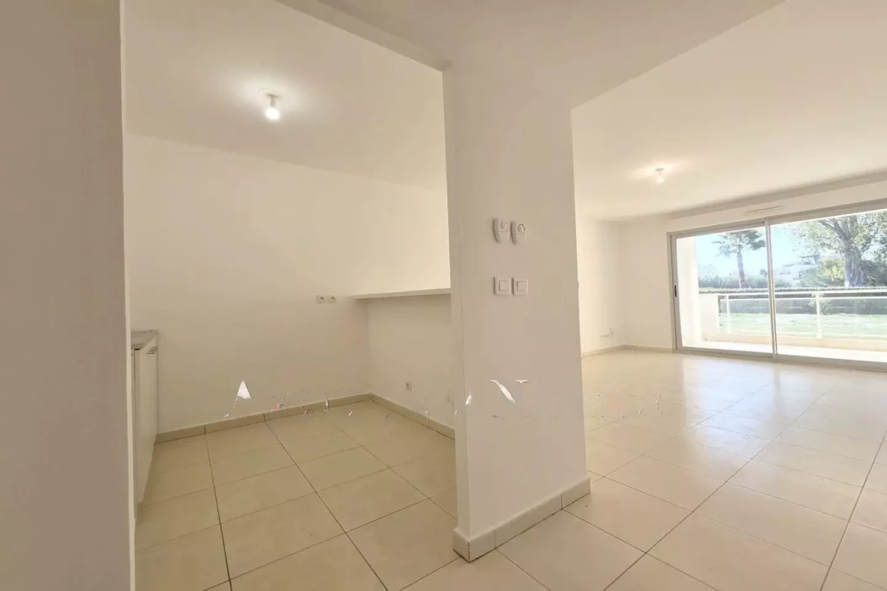 Квартира в Каннах, Франция, 56 м² - фото 7