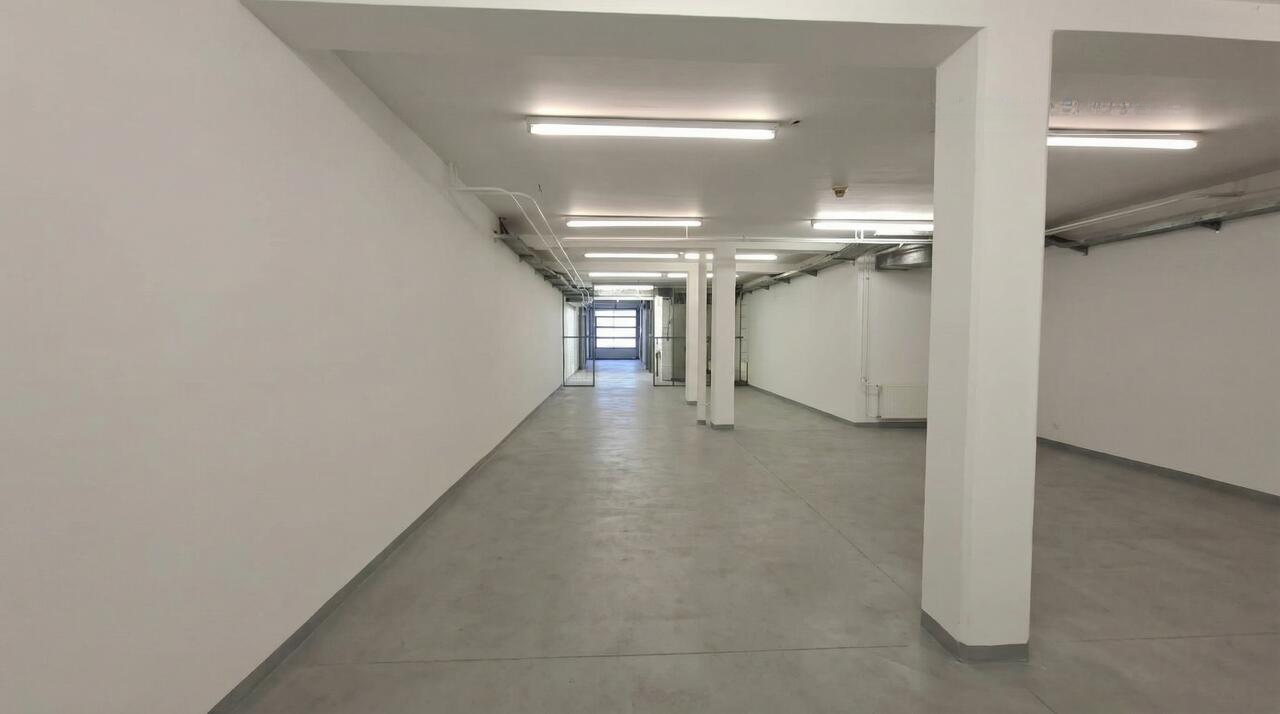 Офис в Любляне, Словения, 730 м² - фото 7