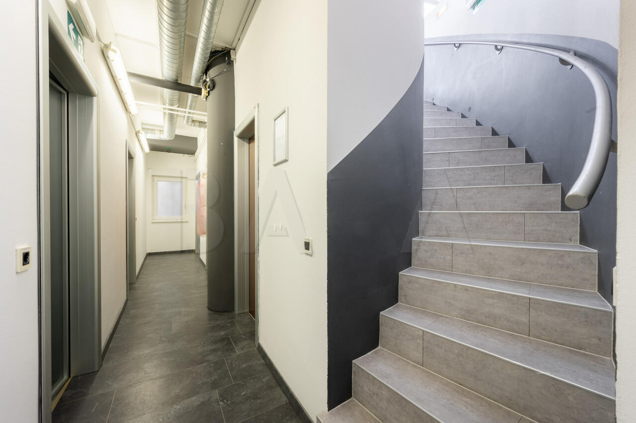Офис в Любляне, Словения, 141 м² - фото 8