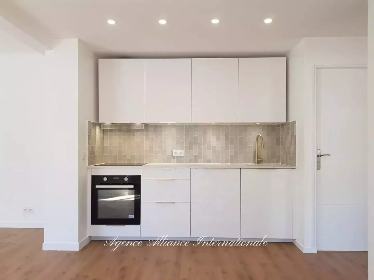 Квартира в Каннах, Франция, 59 м² - фото 8
