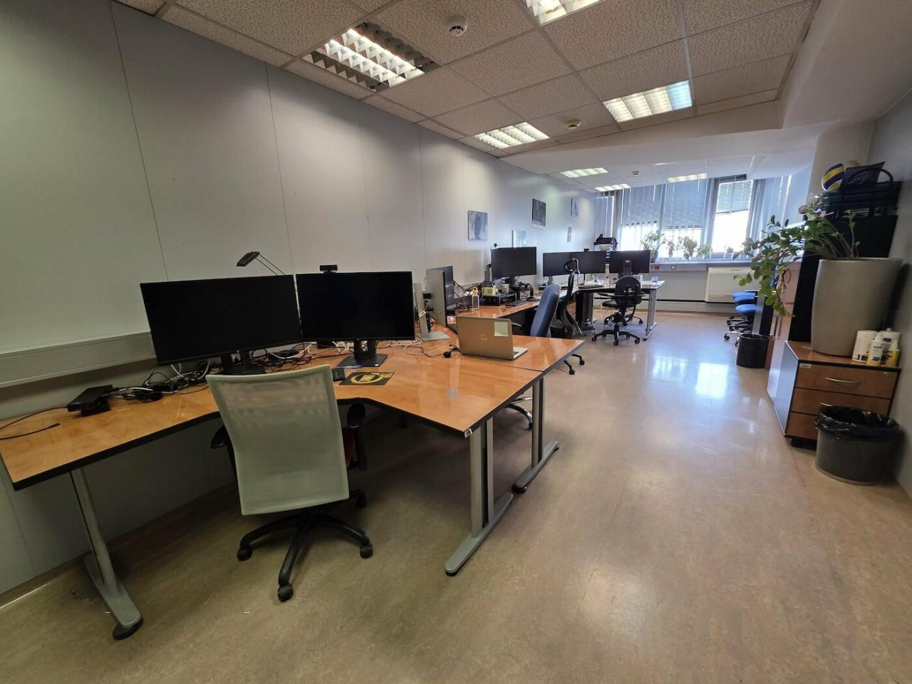 Офис в Любляне, Словения, 795 м² - фото 9