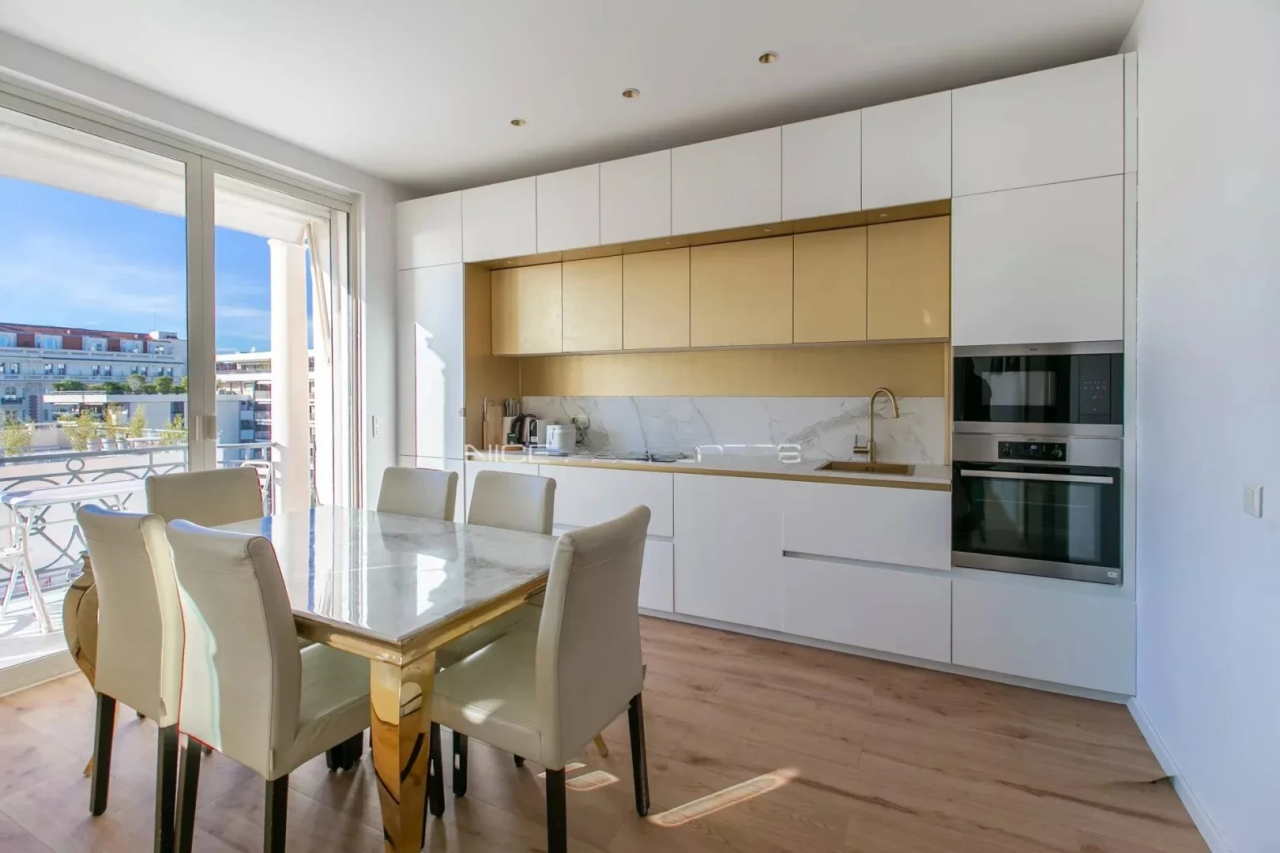 Квартира в Каннах, Франция, 71 м² - фото 8