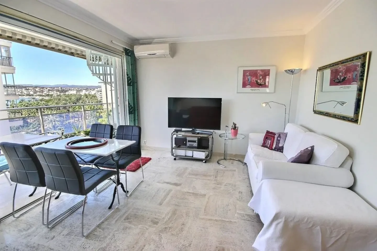 Квартира в Каннах, Франция, 45 м² - фото 10